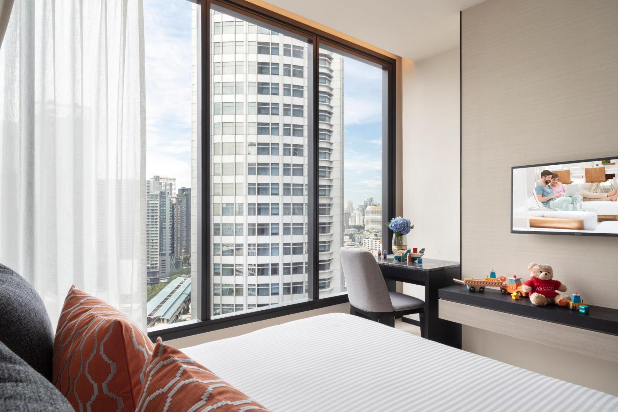 Ascott Thonglor Bangkok - SHA Plus Certified Kültér fotó A bedroom at The Panorama