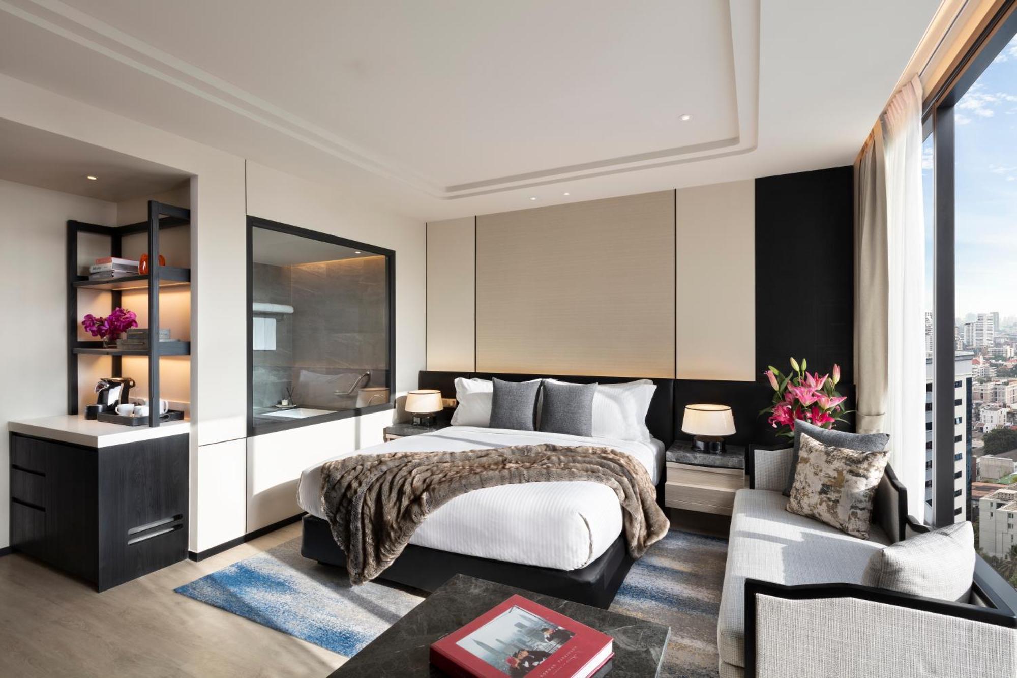 Ascott Thonglor Bangkok - SHA Plus Certified Kültér fotó A bedroom at the hotel